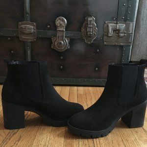 Topshop; black booties; size 8